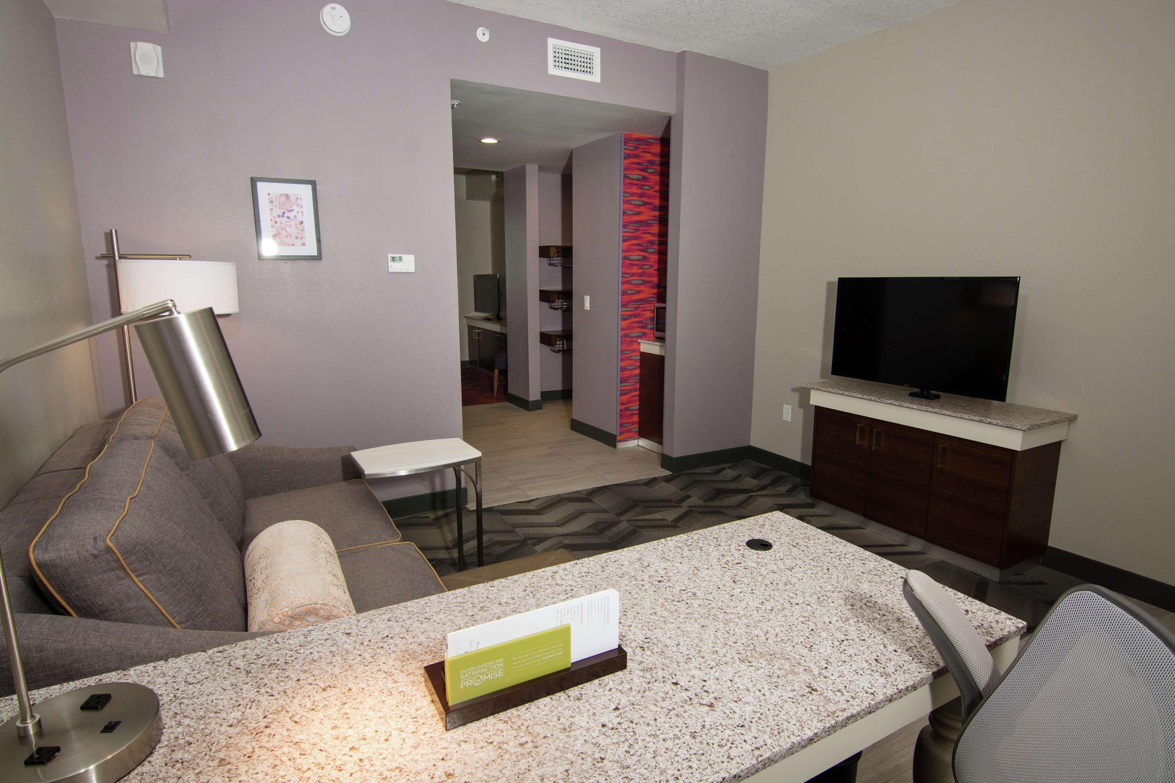 Hilton Garden Inn Tampa Suncoast Parkway Lutz Exteriör bild